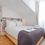 Historic House Of Santo Andre • Lisbon's Old Town Апартаменты