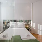Апартаменты Historic House Of Santo Andre • Lisbon's Old Town *