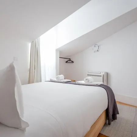 Be Local - Historic House Of Santo Andre In Alfama -