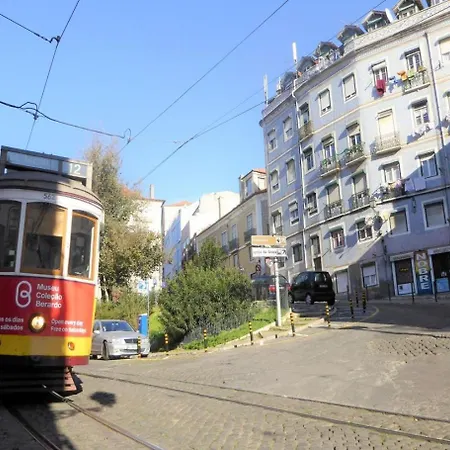 Be Local - Historic House Of Santo André In Alfama - Appartement *