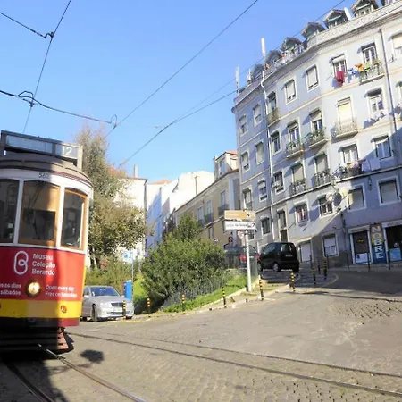 Be Local - Historic House Of Santo Andre In Alfama - Apartment *