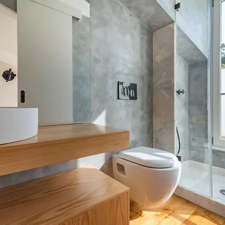 Be Local - Historic House Of Santo Andre In Alfama - Apartment