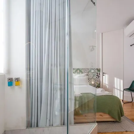 Appartamento Be Local - Historic House Of Santo André In Alfama - Lisbona